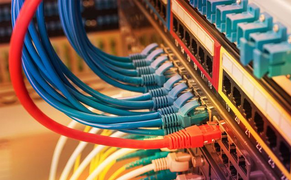 西固网络布线需求持续增长——富龙光纤11月强化综合布线技术支撑与工程服务能力